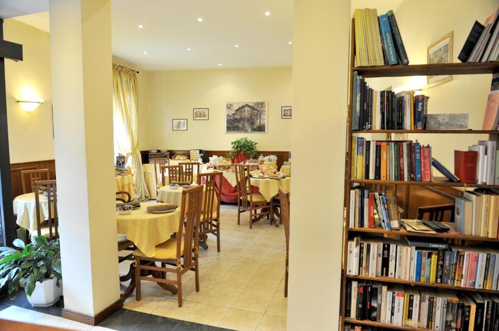 Albergo Birra Savignone Buitenkant foto