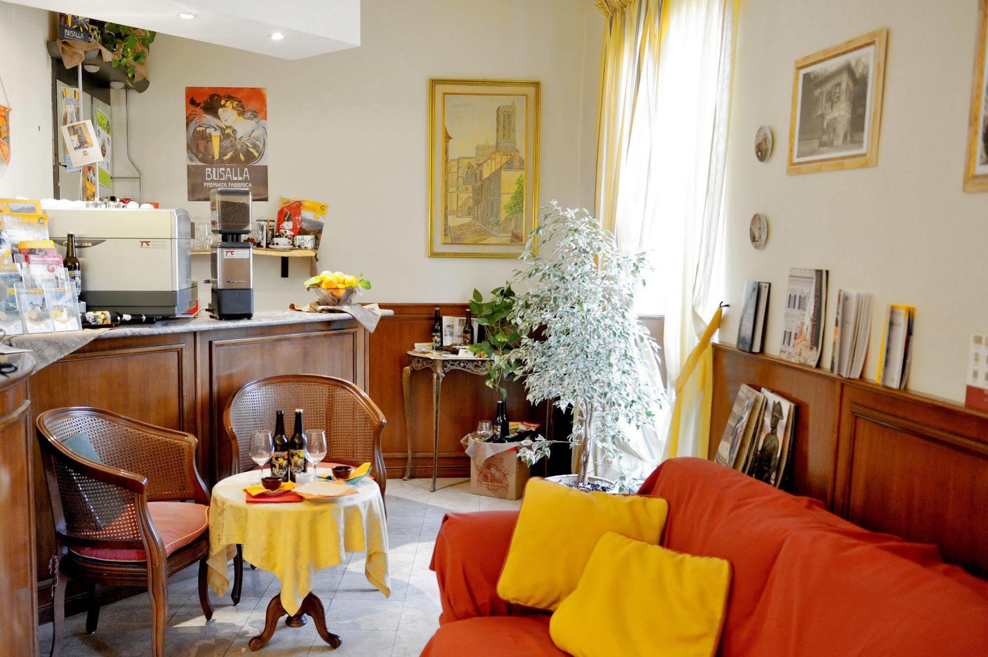Albergo Birra Savignone Buitenkant foto
