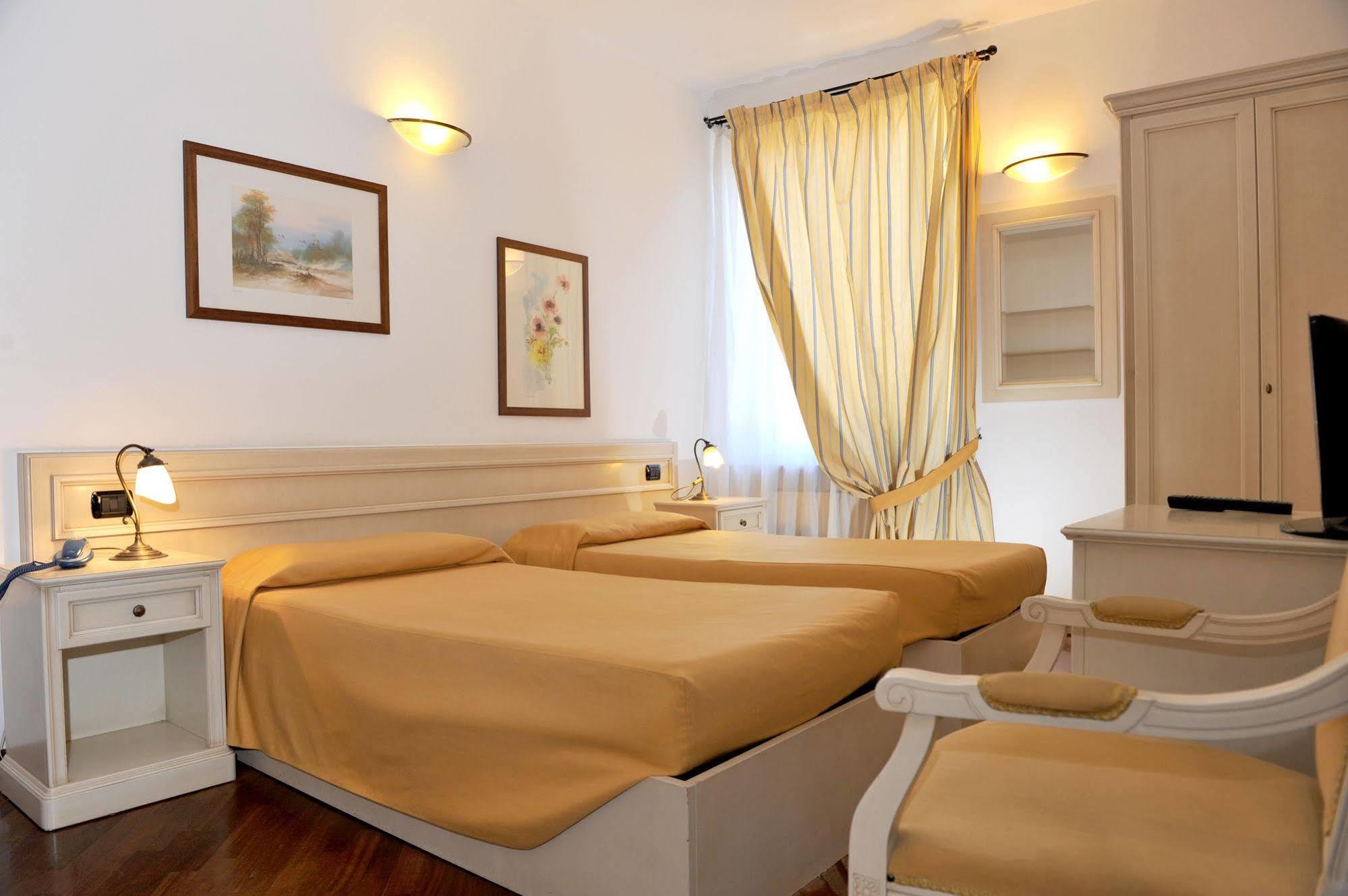 Albergo Birra Savignone Buitenkant foto